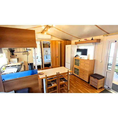 Casa vacanze La Tribu Clim, Starlink & Proche Plages C' La Vieconciergerie *